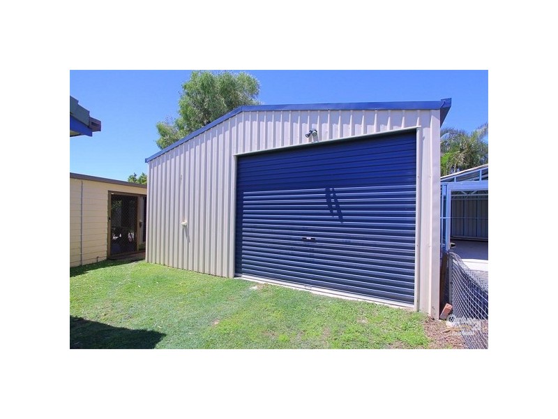 Avenell Heights QLD 4670