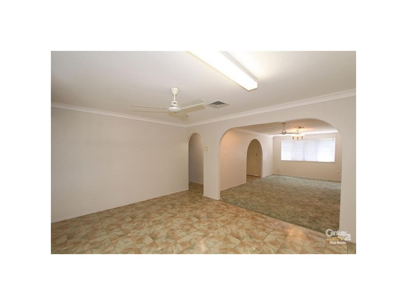 Avenell Heights QLD 4670