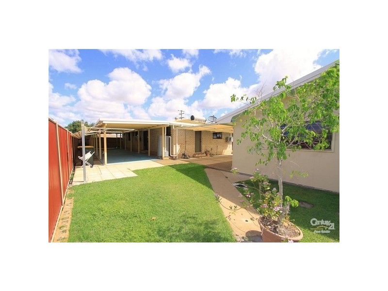 Avenell Heights QLD 4670