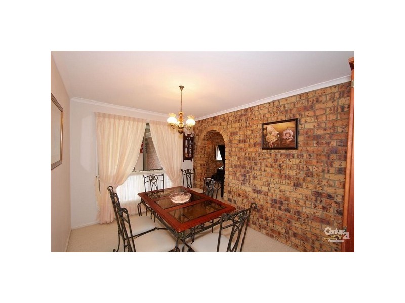 28 Hay Street west, Avenell Heights QLD 4670