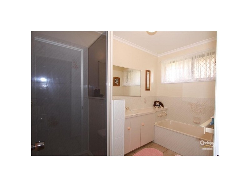 28 Hay Street west, Avenell Heights QLD 4670