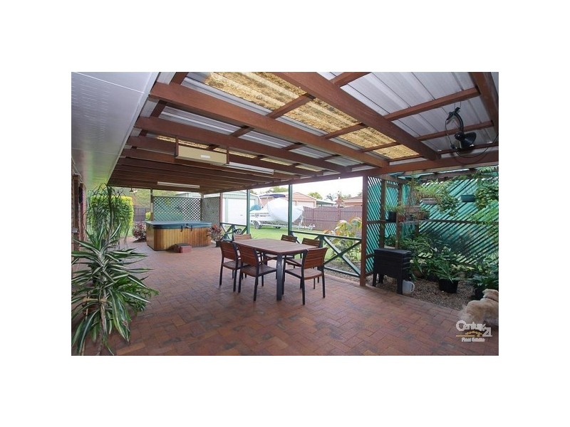 28 Hay Street west, Avenell Heights QLD 4670