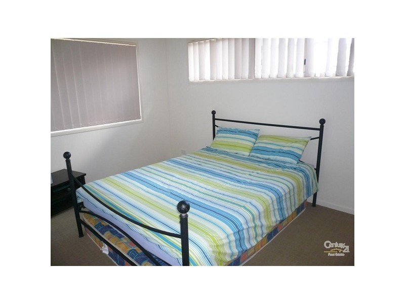 6 Glenmorris Street, Walkervale QLD 4670