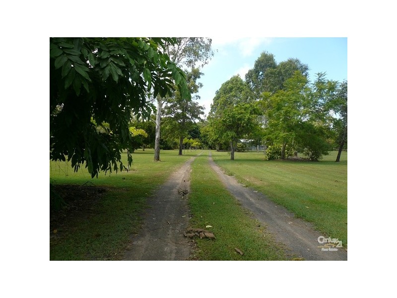9 Pleasant Drive, Sharon QLD 4670
