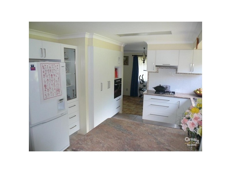 9 Pleasant Drive, Sharon QLD 4670