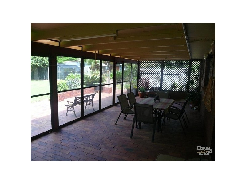 9 Pleasant Drive, Sharon QLD 4670