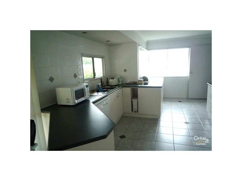 77 Woondooma Street, Bundaberg West QLD 4670