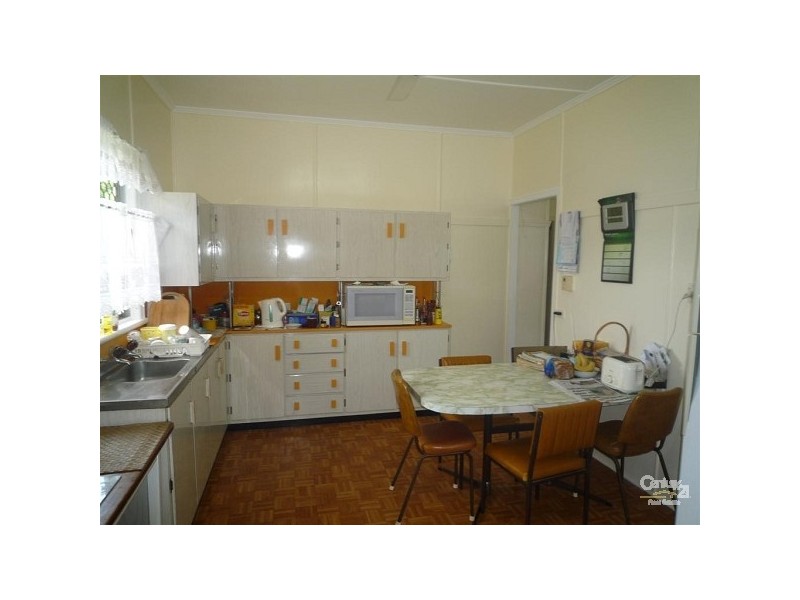 10 Joyce Street, Svensson Heights QLD 4670