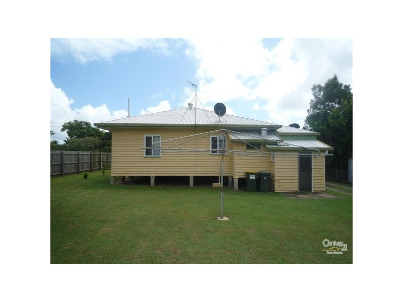 10 Joyce Street, Svensson Heights QLD 4670
