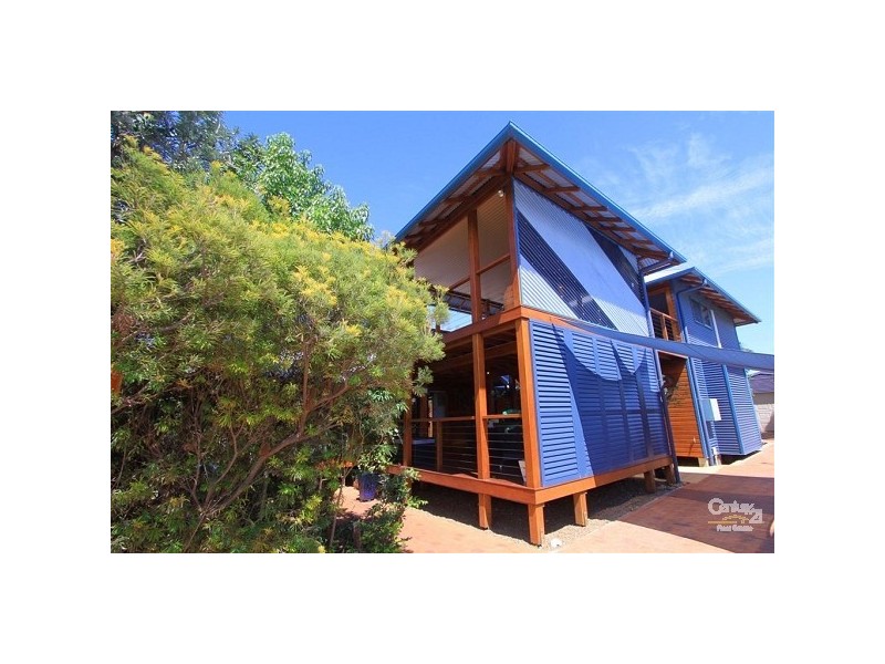 18 Esplanade, Innes Park QLD 4670
