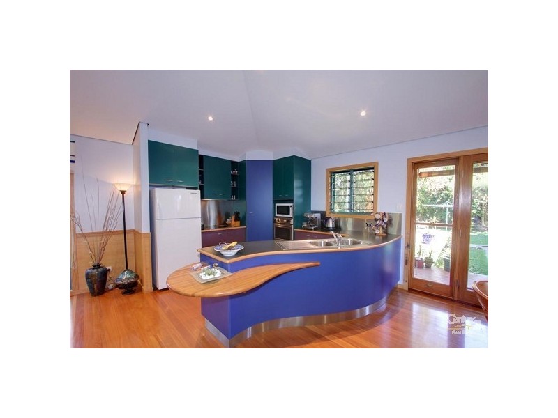 18 Esplanade, Innes Park QLD 4670