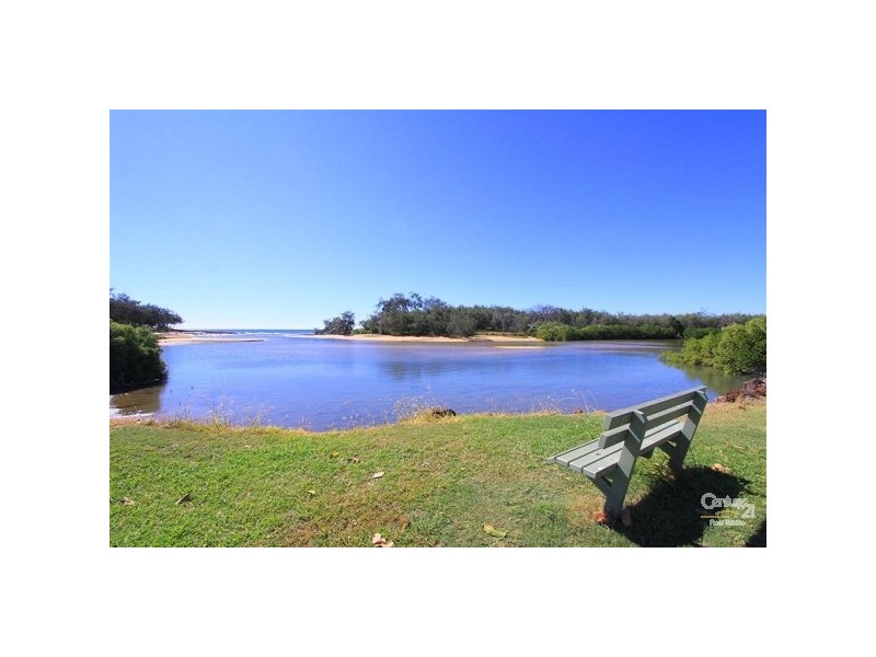 18 Esplanade, Innes Park QLD 4670