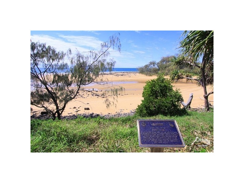 18 Esplanade, Innes Park QLD 4670