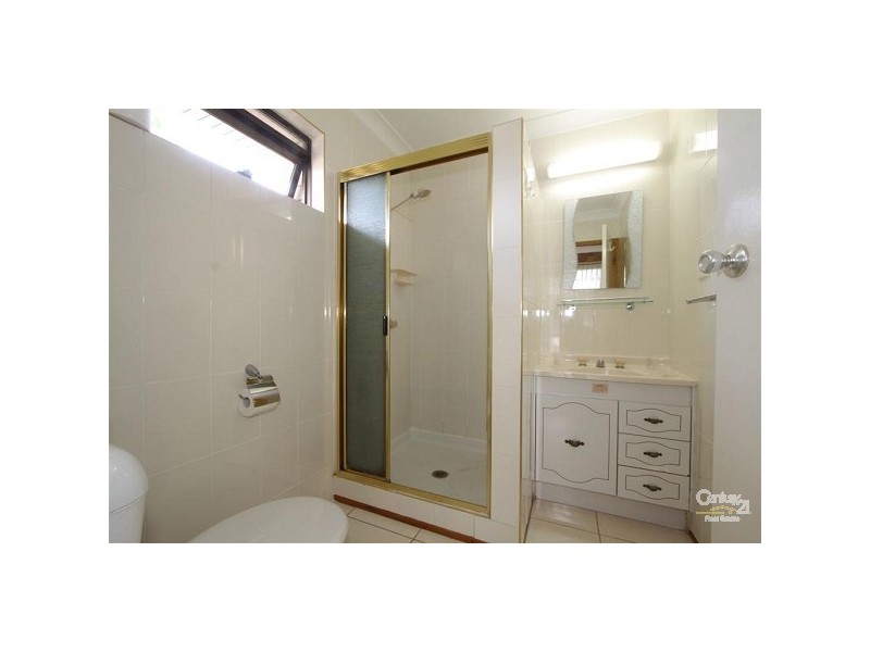 3 McGill Crescent, Avenell Heights QLD 4670