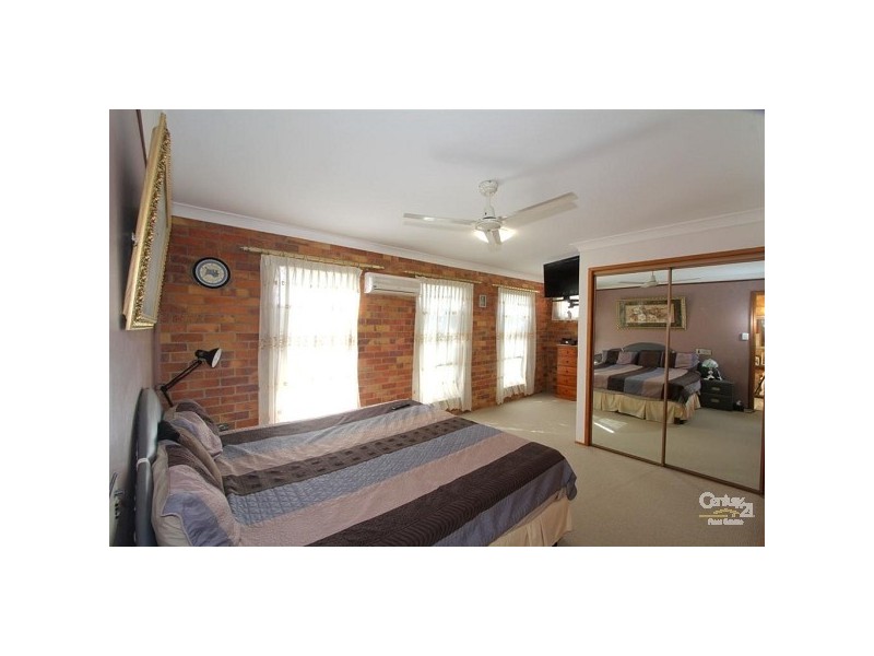 3 McGill Crescent, Avenell Heights QLD 4670