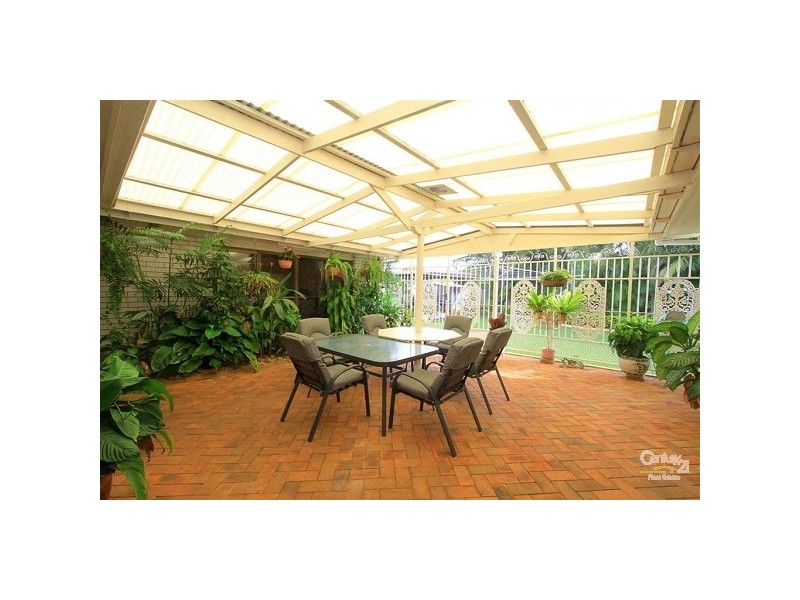 3 McGill Crescent, Avenell Heights QLD 4670