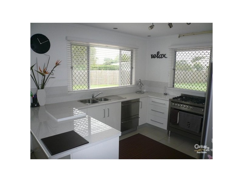 Avenell Heights QLD 4670