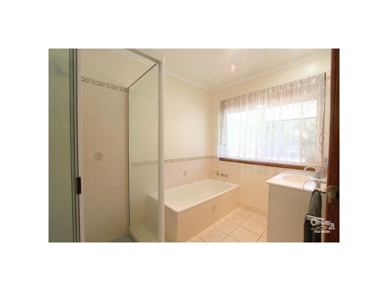 12 Zorzan Drive, Gooburrum QLD 4670