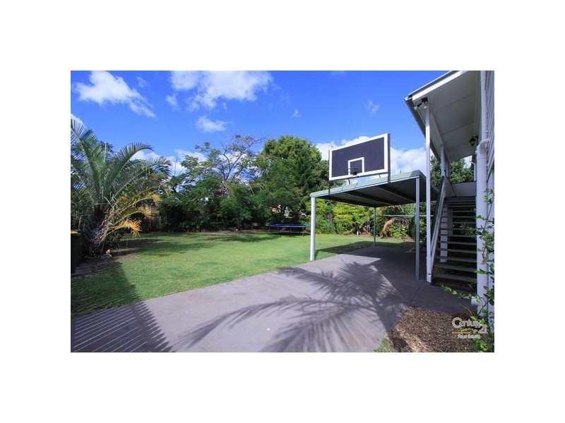 10 Boundary Street, Bundaberg South QLD 4670