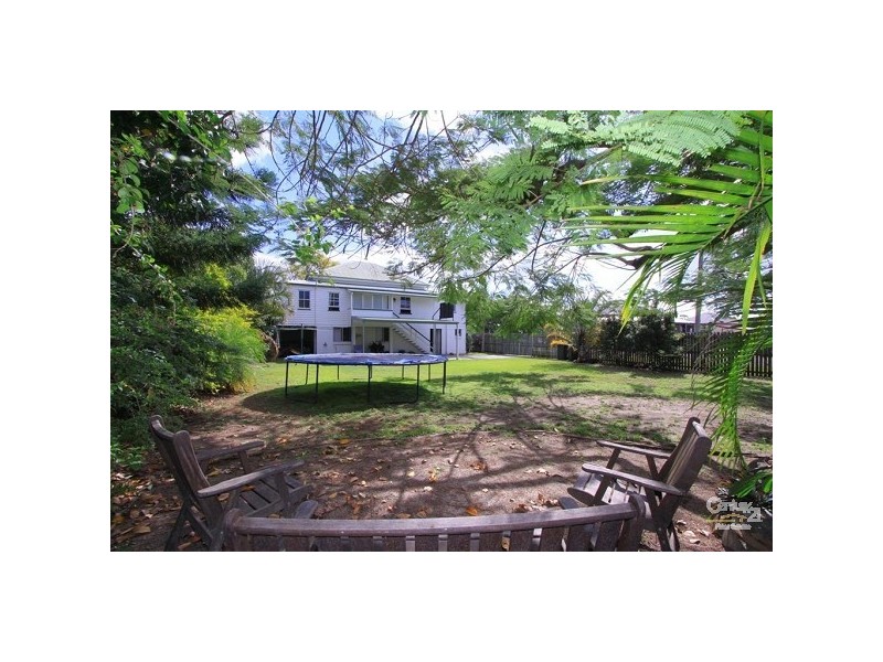 10 Boundary Street, Bundaberg South QLD 4670