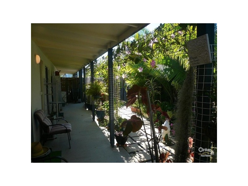 2/9 Bellevue Street, Bundaberg West QLD 4670