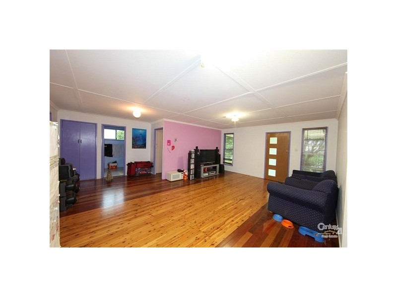 8 Loeskow Street, Bundaberg North QLD 4670