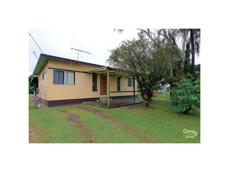 8 Loeskow Street, Bundaberg North QLD 4670