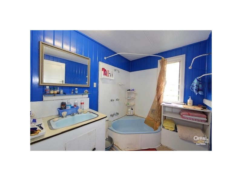 22 Powers Street, Bundaberg West QLD 4670