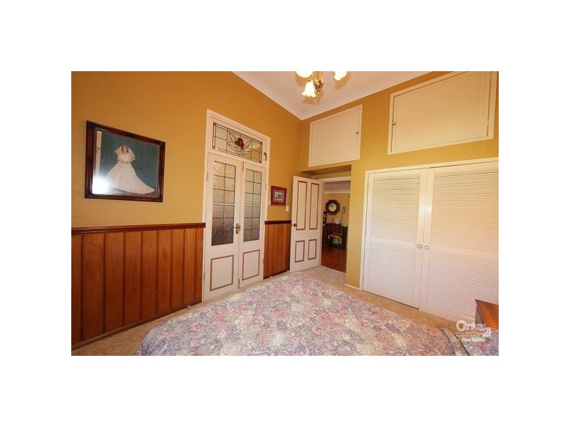 1 Moran Street, Svensson Heights QLD 4670