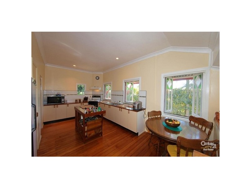 1 Moran Street, Svensson Heights QLD 4670