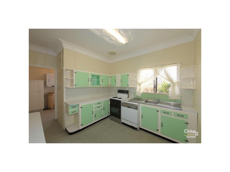 15 Adams Street, Bundaberg West QLD 4670