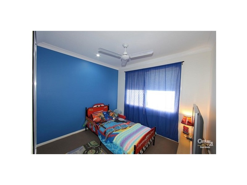 15b Lovers Walk, Thabeban QLD 4670