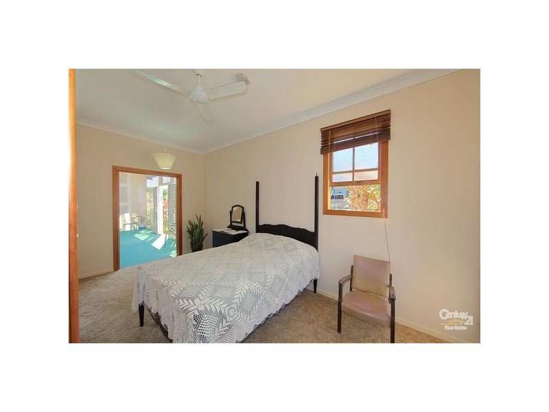 11 Queen Street, Cordalba QLD 4660