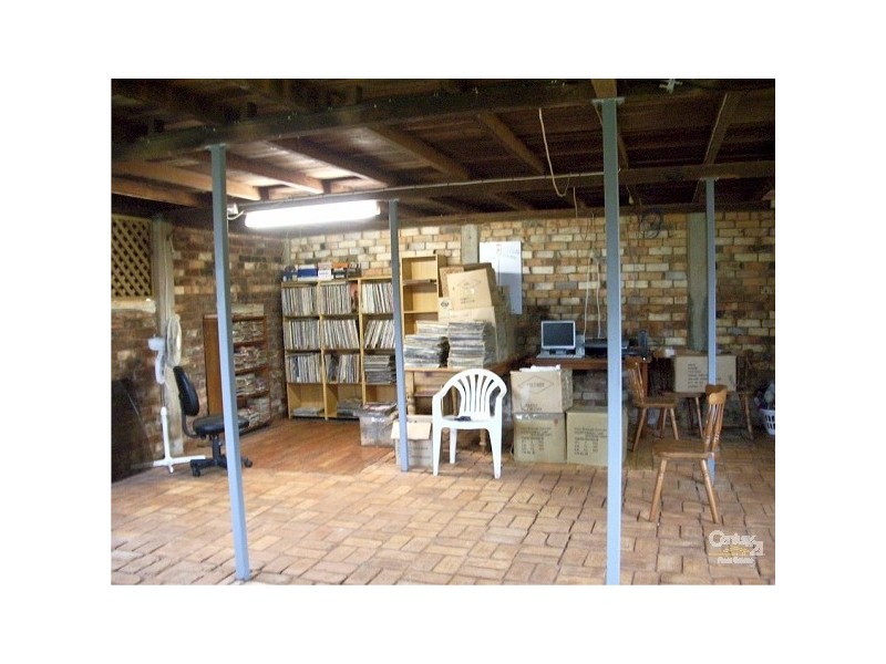 16 Queen Street, Cordalba QLD 4660