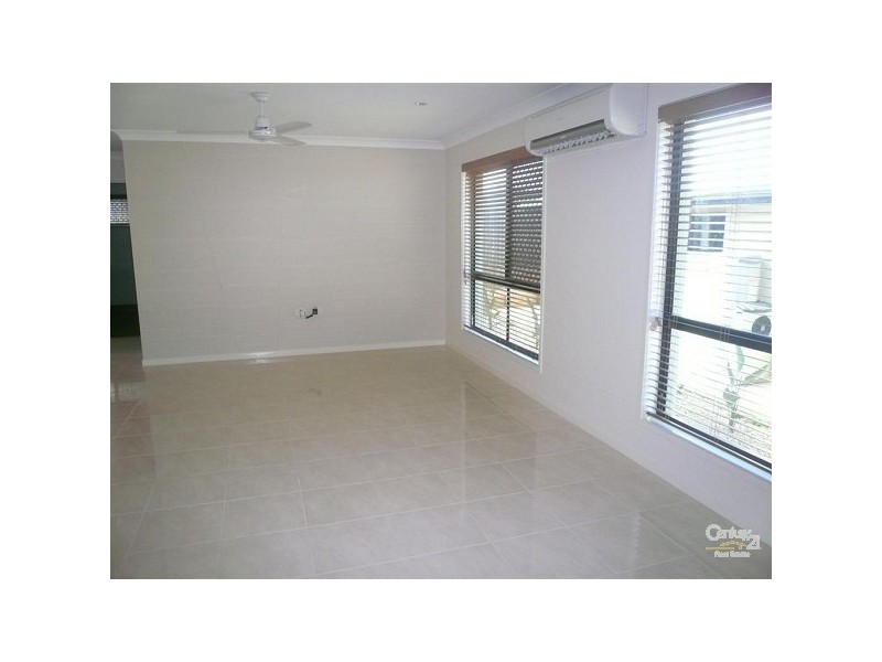 19 Seventy Four Court, Avoca QLD 4670