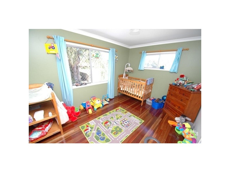 98 Avenell Street, Avenell Heights QLD 4670