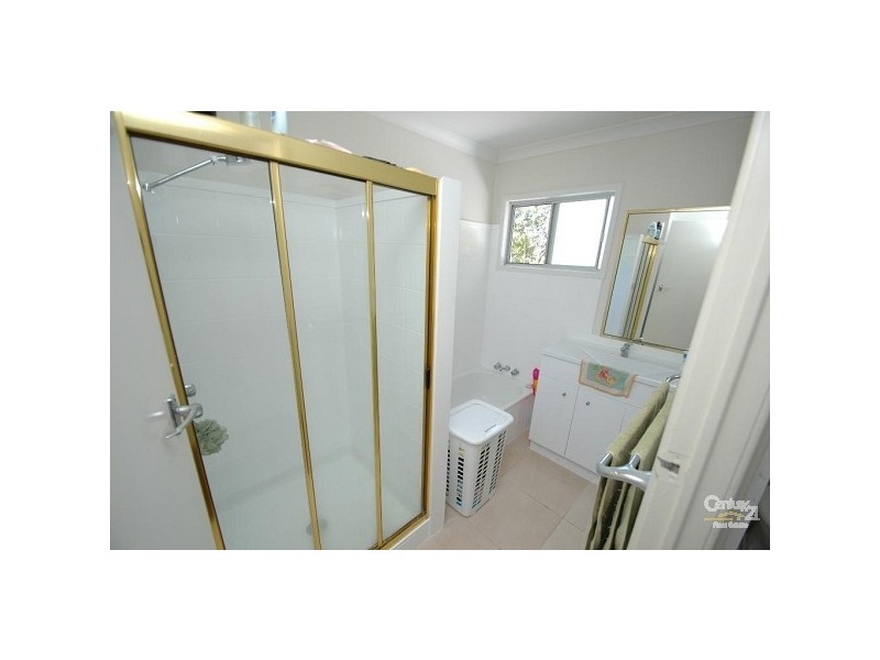 98 Avenell Street, Avenell Heights QLD 4670