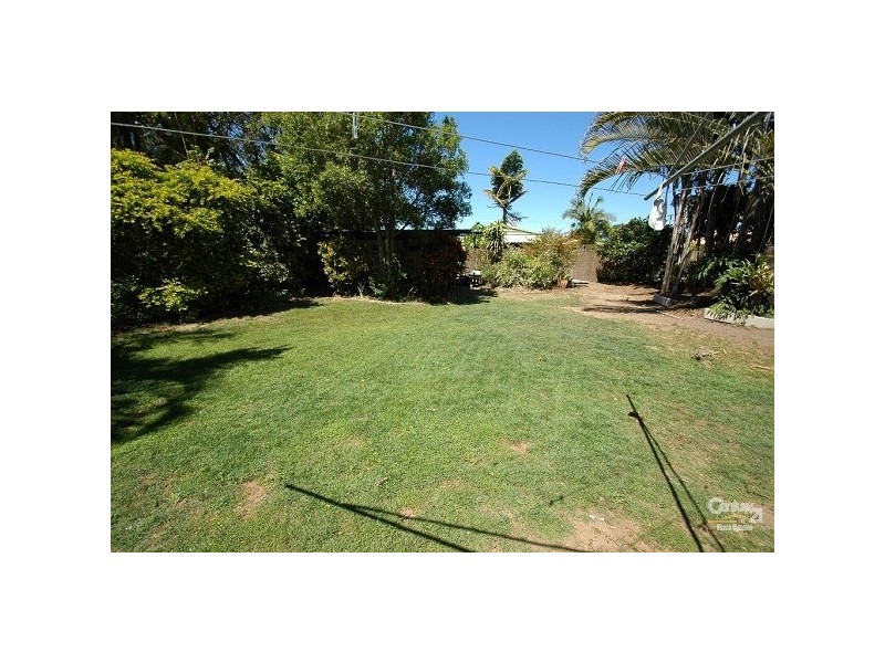 98 Avenell Street, Avenell Heights QLD 4670