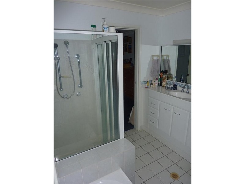 19 Poinciana Court, Moore Park Beach QLD 4670