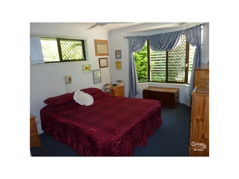 19 Poinciana Court, Moore Park Beach QLD 4670