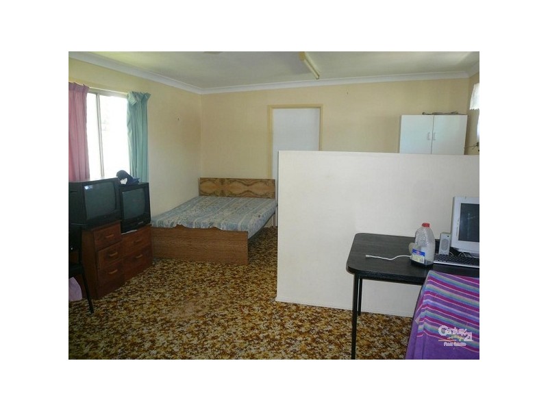 66 Scotland Street, Bundaberg East QLD 4670