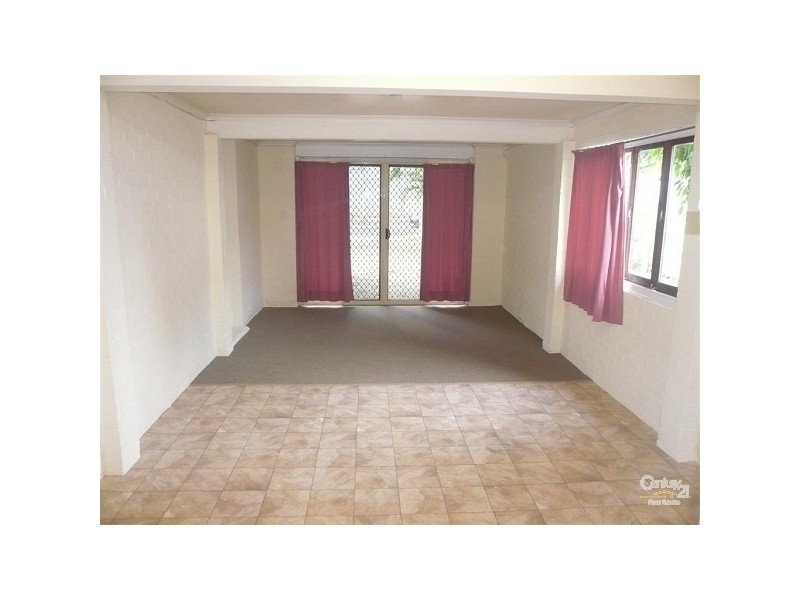 1 Hinkler Avenue, Bundaberg North QLD 4670