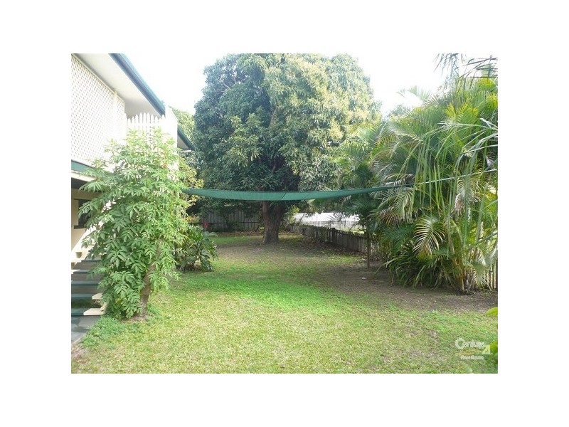 1 Hinkler Avenue, Bundaberg North QLD 4670