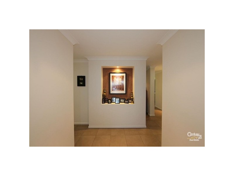 13 Bush Road, Branyan QLD 4670