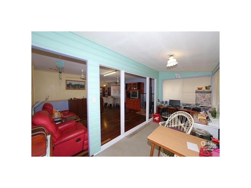 12 Maynard Street, Avenell Heights QLD 4670