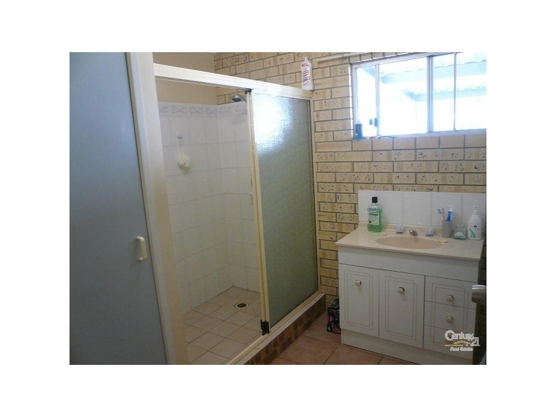 385 Tantitha Road, Gooburrum QLD 4670