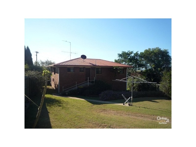 1 Bayview Terrace, Qunaba QLD 4670