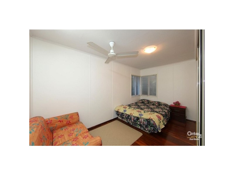 54 McNeilly Street, Svensson Heights QLD 4670