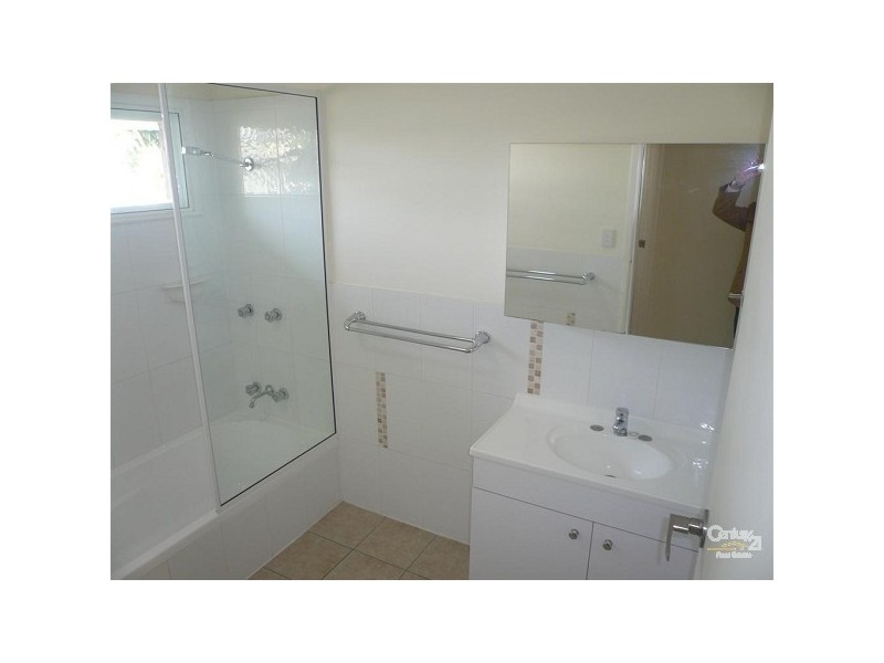 1 Hinkler Avenue, Bundaberg North QLD 4670