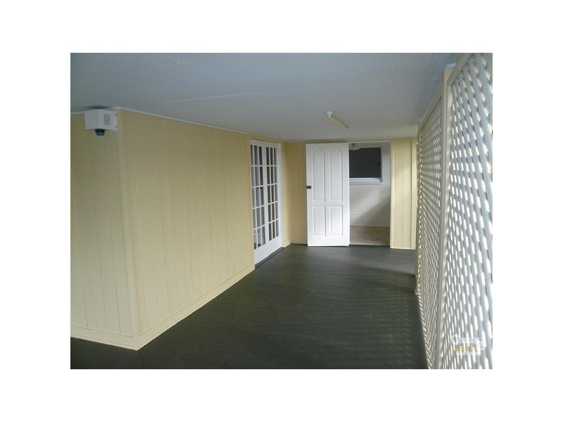 1 Hinkler Avenue, Bundaberg North QLD 4670